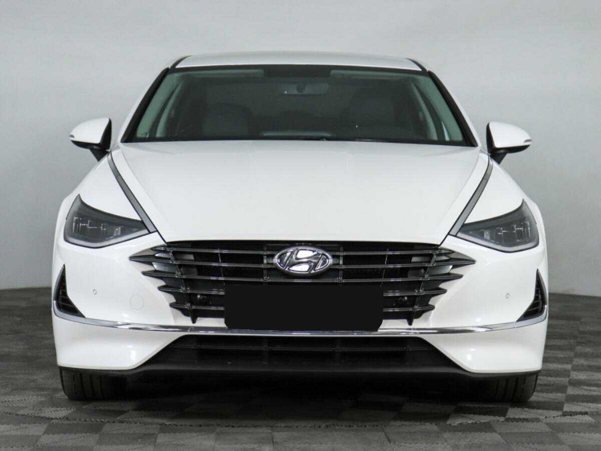 Купить Hyundai Sonata с пробегом. Фото: #1