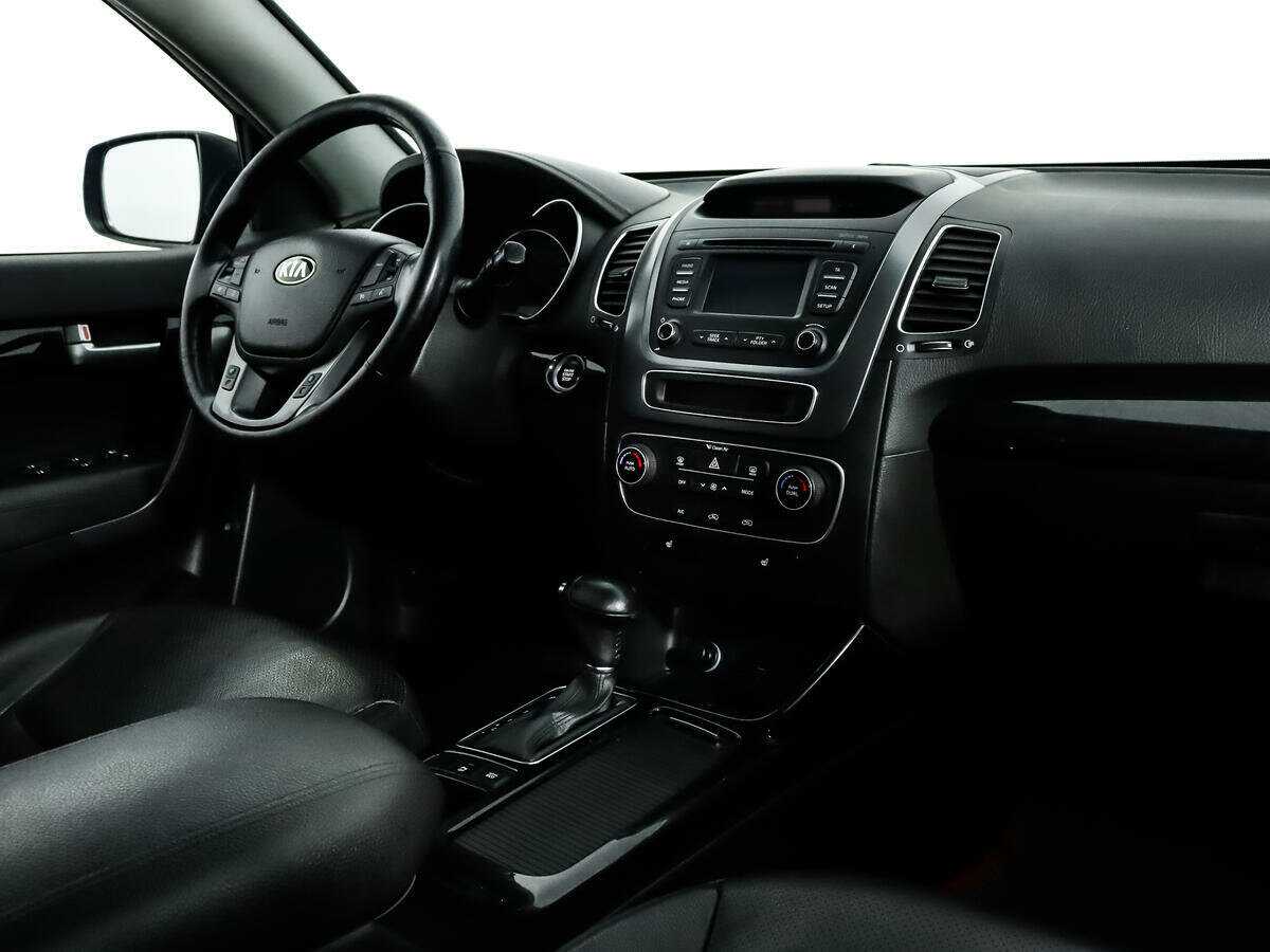 Купить Kia Sorento с пробегом. Фото: #12