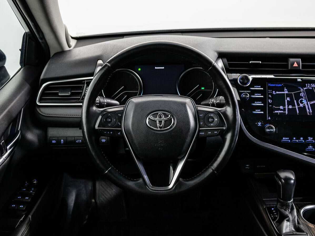 Купить Toyota Camry с пробегом. Фото: #12