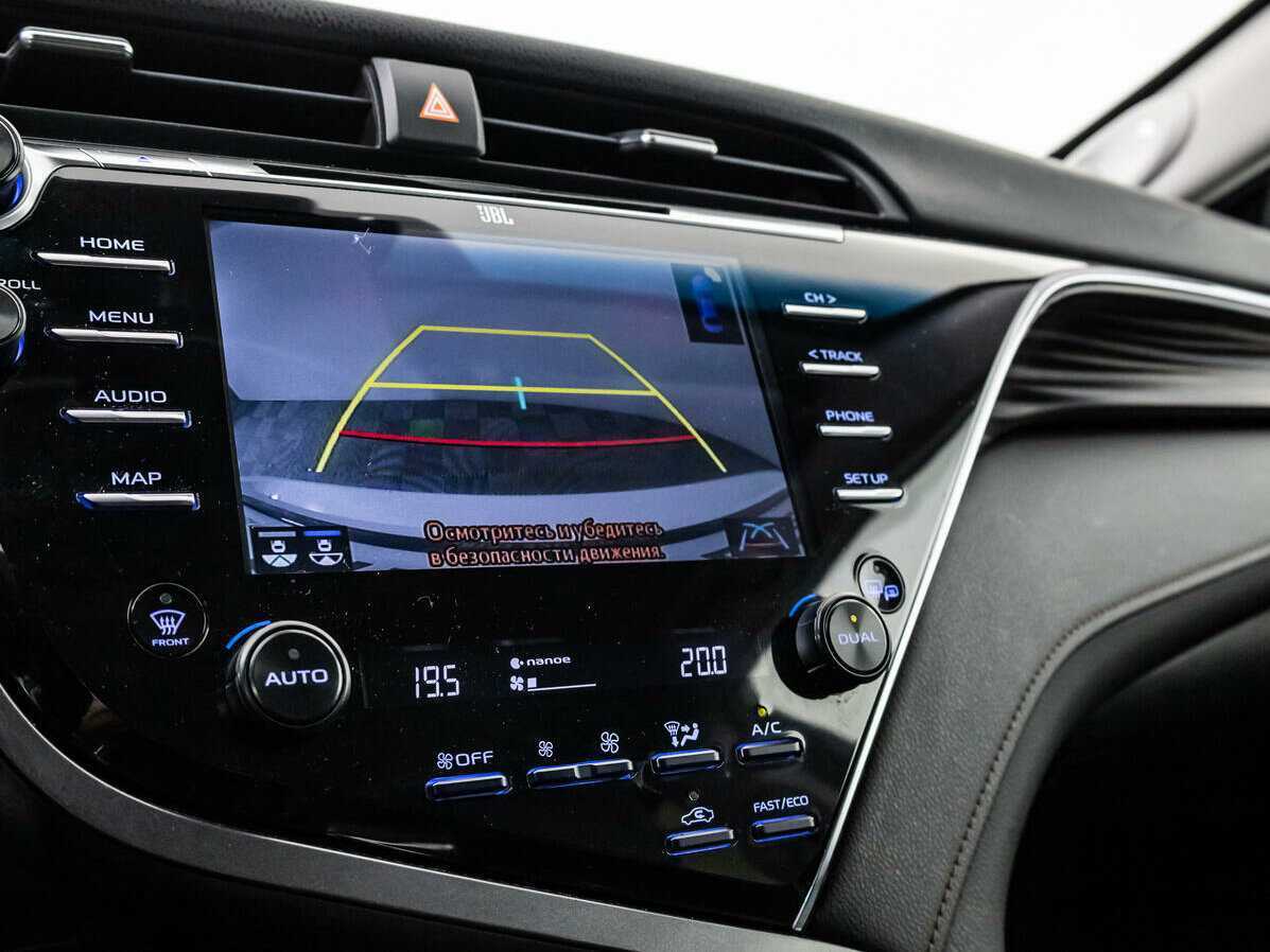 Купить Toyota Camry с пробегом. Фото: #13