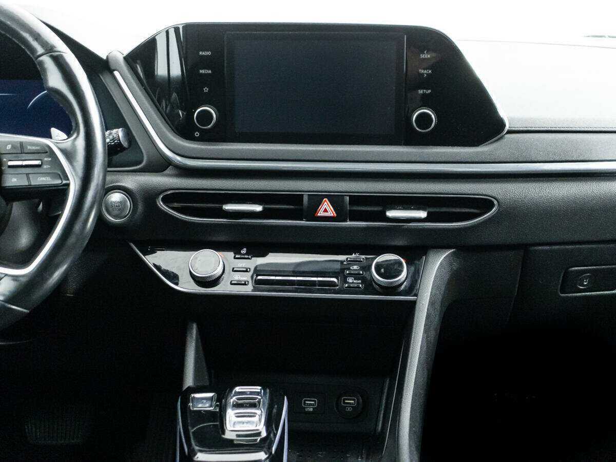 Купить Hyundai Sonata с пробегом. Фото: #13