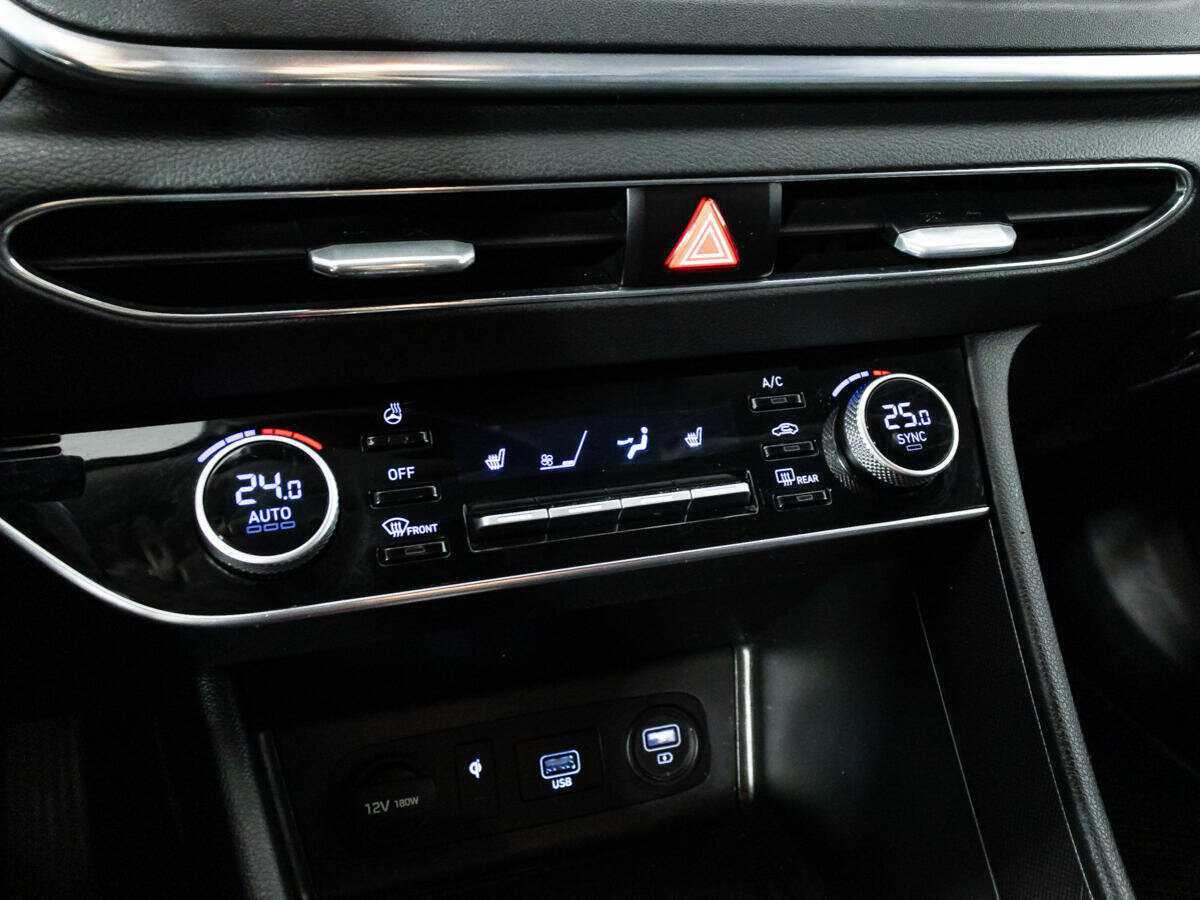 Купить Hyundai Sonata с пробегом. Фото: #15