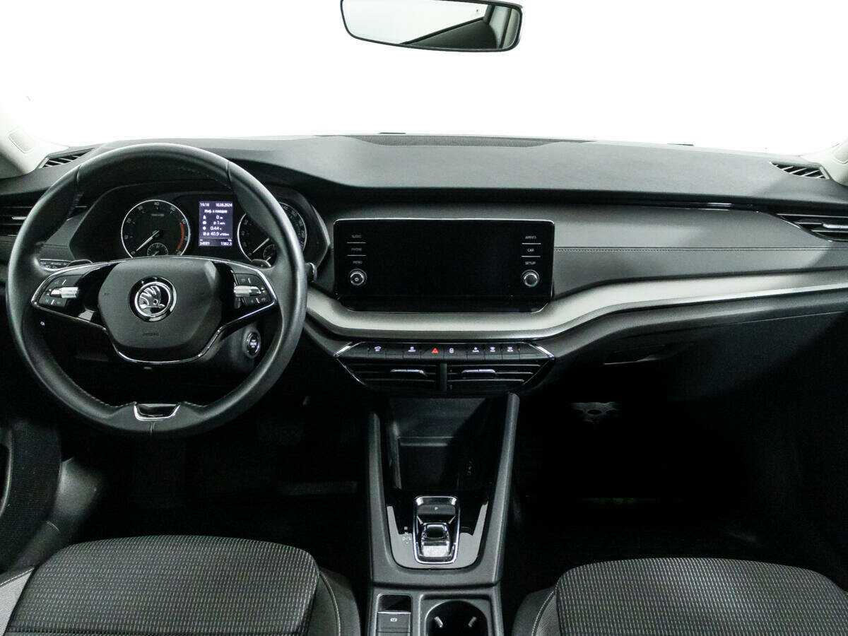 Купить Skoda Octavia с пробегом. Фото: #12