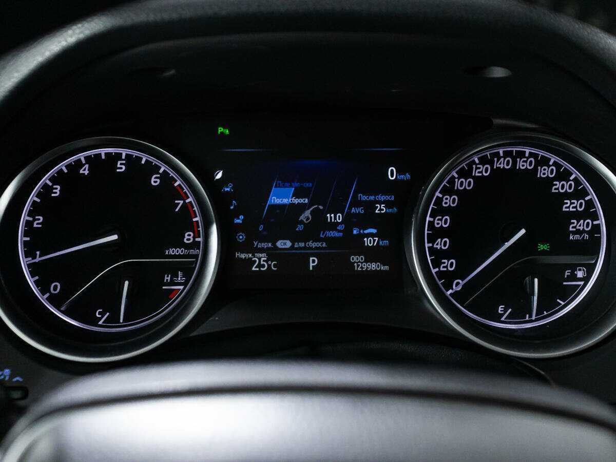 Купить Toyota Camry с пробегом. Фото: #11