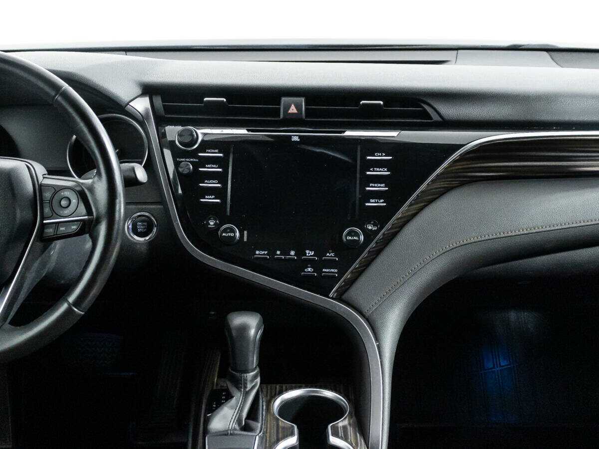 Купить Toyota Camry с пробегом. Фото: #13