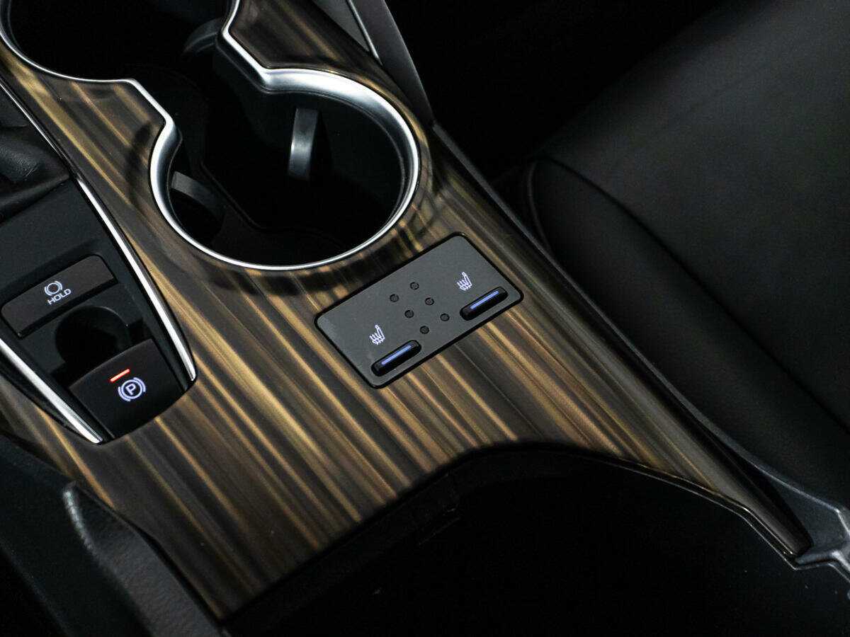 Купить Toyota Camry с пробегом. Фото: #17