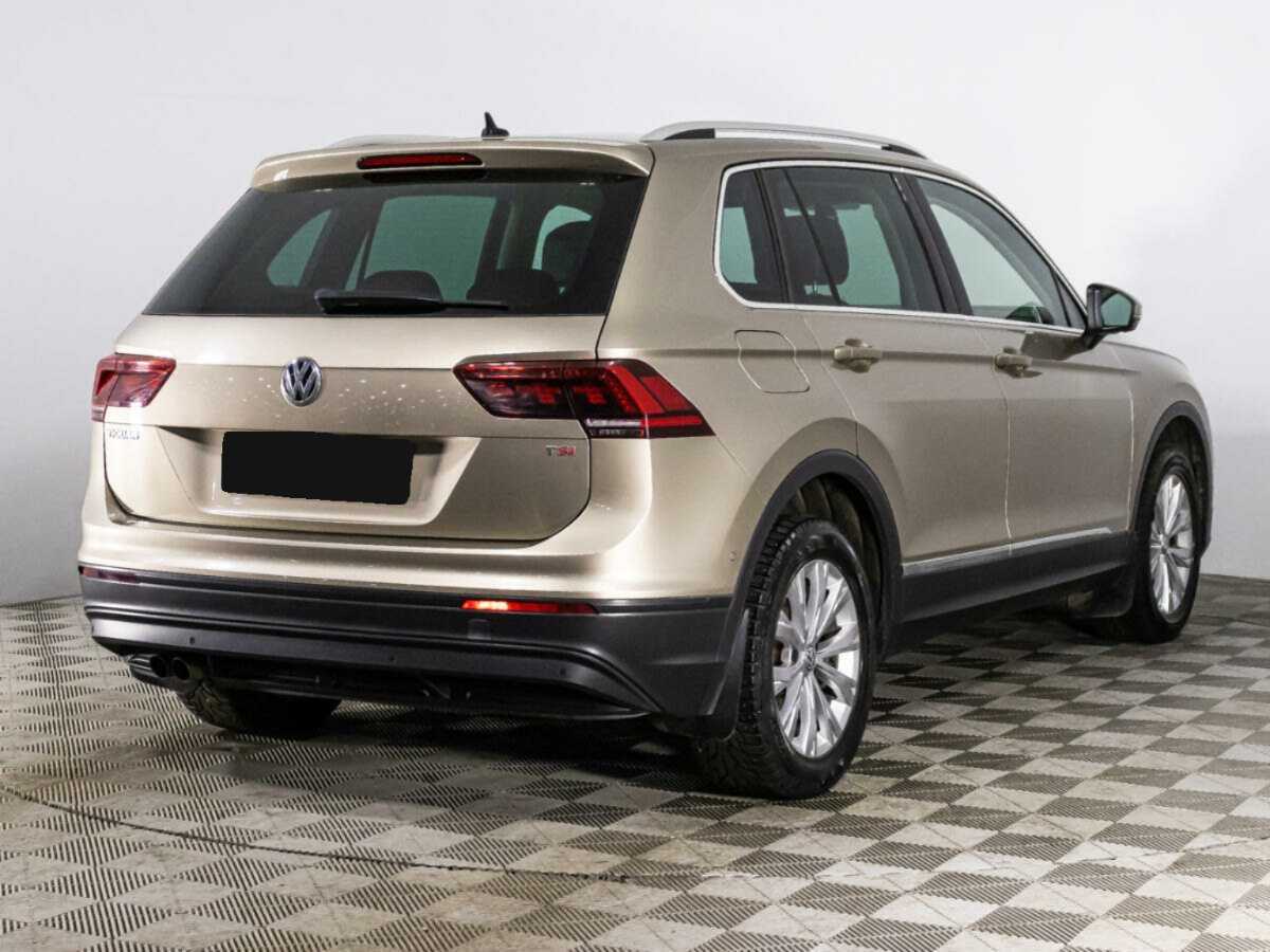 Купить Volkswagen Tiguan с пробегом. Фото: #4