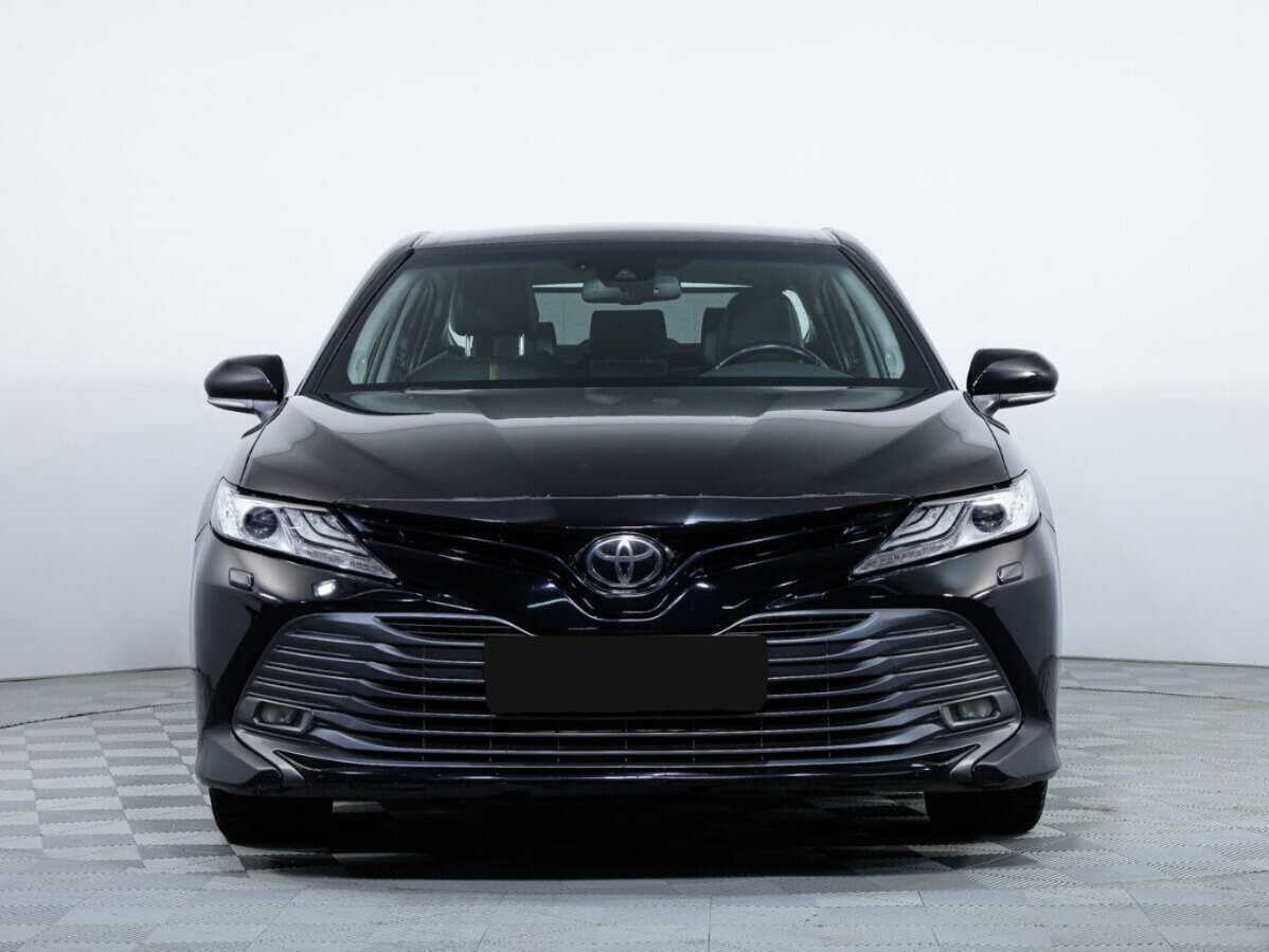 Купить Toyota Camry с пробегом. Фото: #1