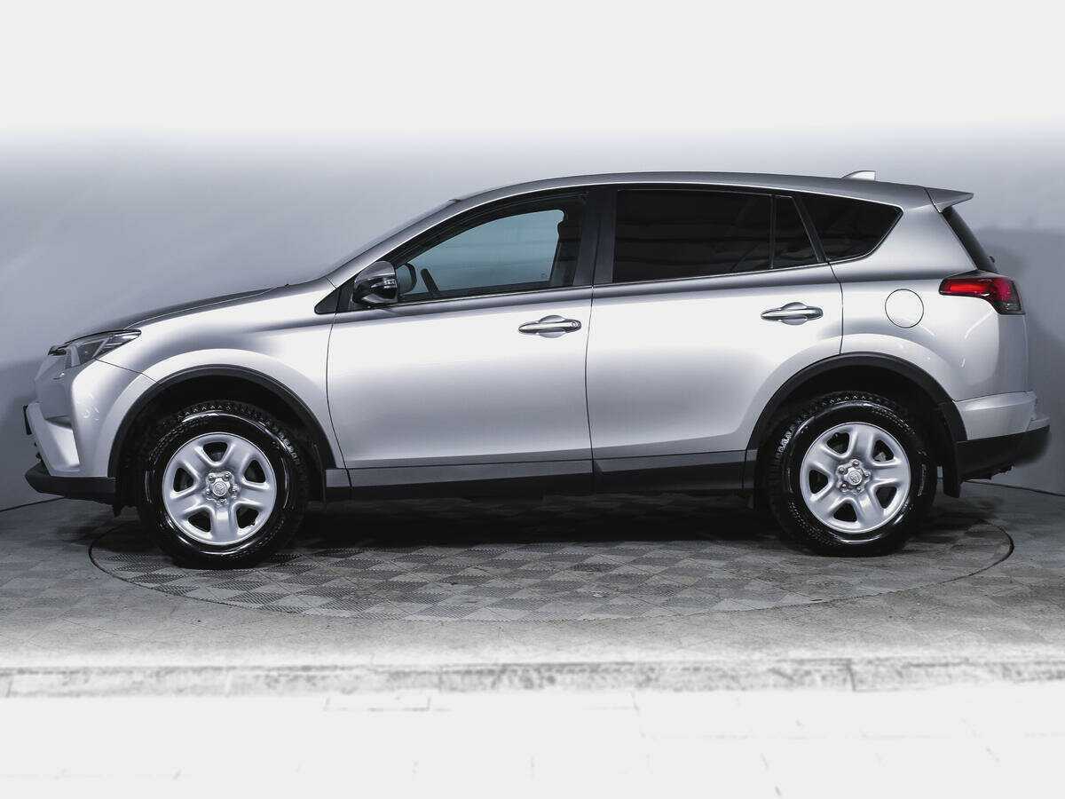 Купить Toyota RAV4 с пробегом. Фото: #7