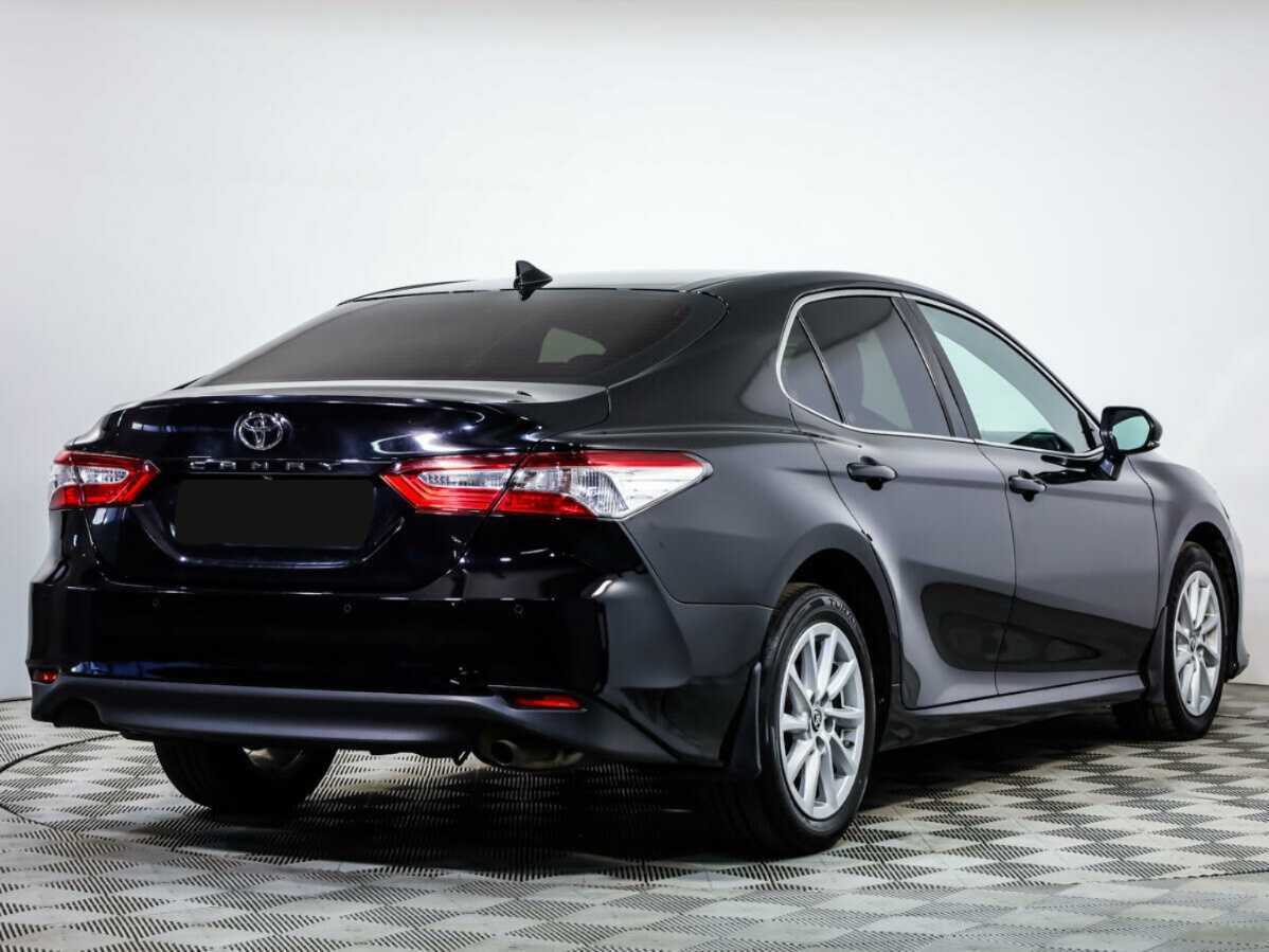 Купить Toyota Camry с пробегом. Фото: #3