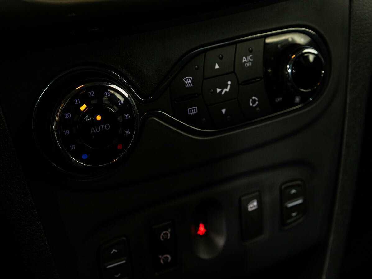 Продажа Б/У Рено Сандеро. Фото: #12