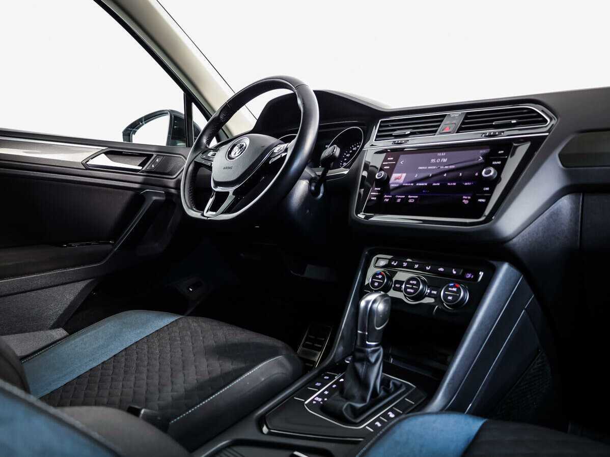 Купить Volkswagen Tiguan с пробегом. Фото: #7