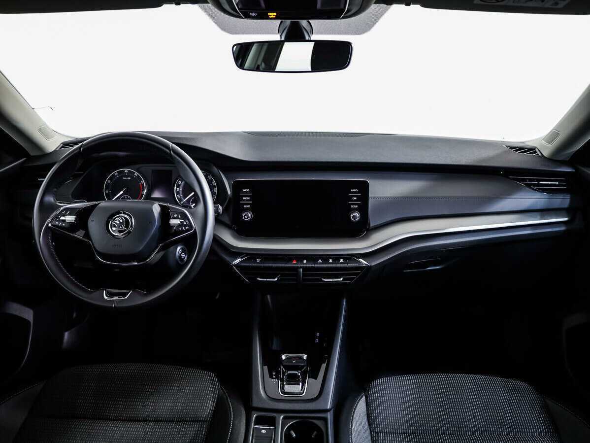 Купить Skoda Octavia с пробегом. Фото: #8