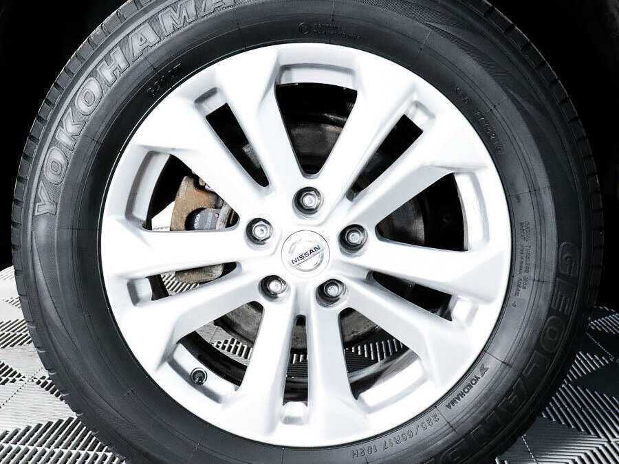 Купить Nissan X-Trail с пробегом. Фото: #17