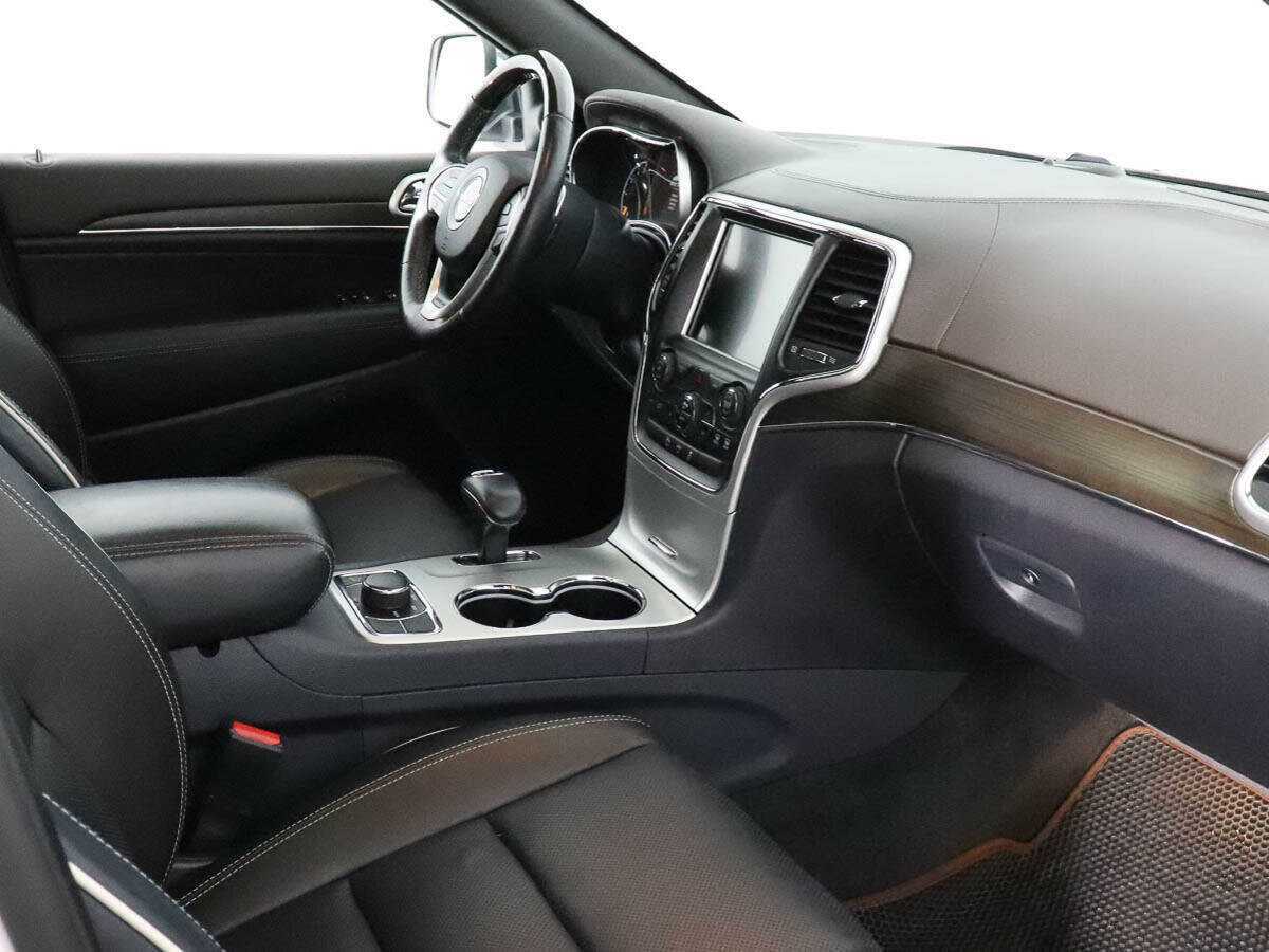 Купить Jeep Grand Cherokee с пробегом. Фото: #8