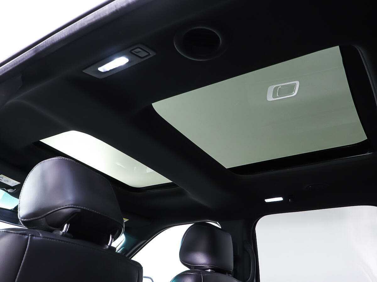 Купить Ford Explorer с пробегом. Фото: #16