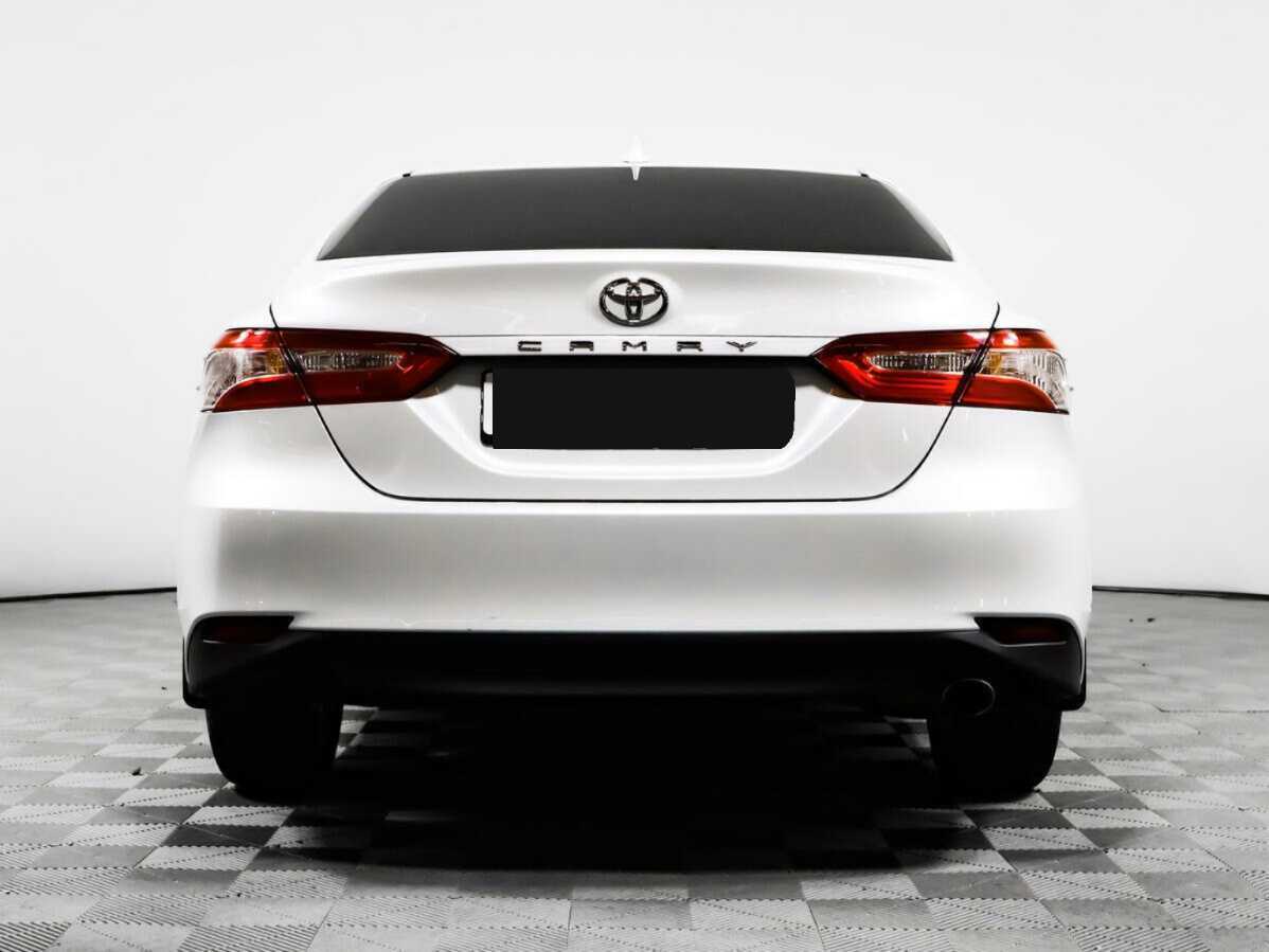 Купить Toyota Camry с пробегом. Фото: #5