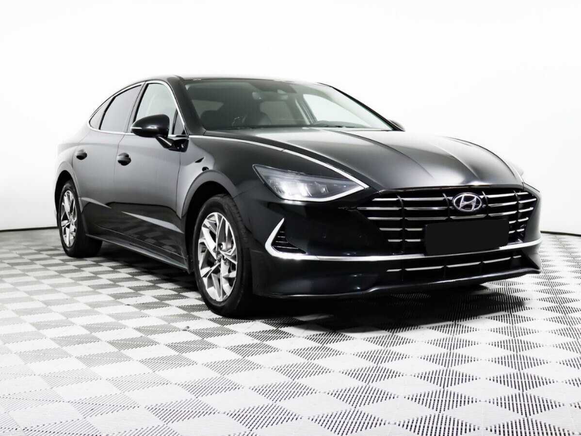 Купить Hyundai Sonata с пробегом. Фото: #2