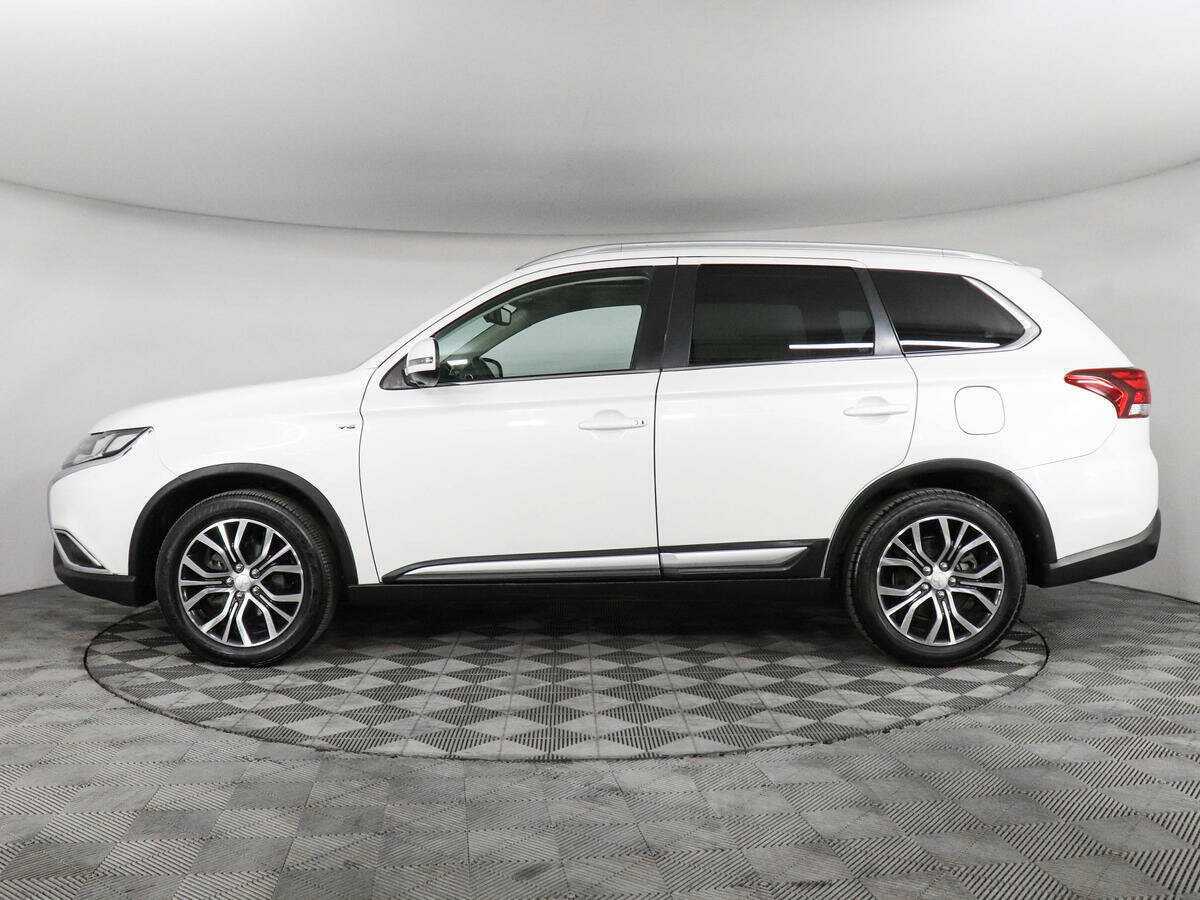 Купить Mitsubishi Outlander с пробегом. Фото: #6