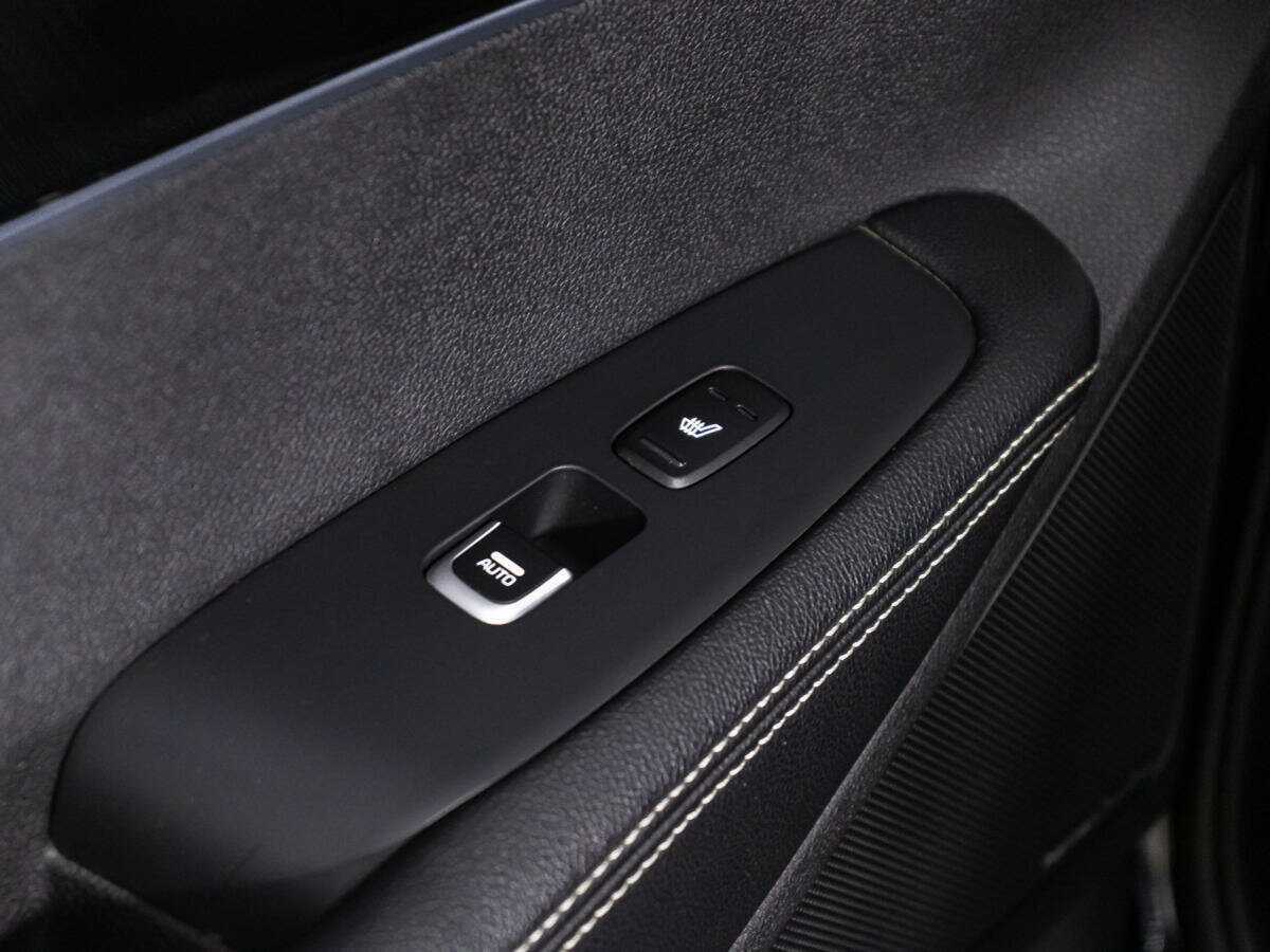 Купить Kia Sorento с пробегом. Фото: #22