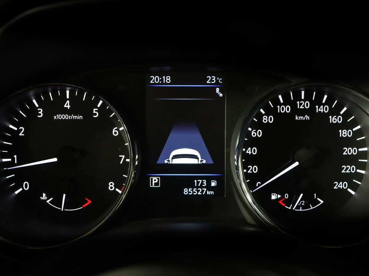 Купить Nissan X-Trail с пробегом. Фото: #10