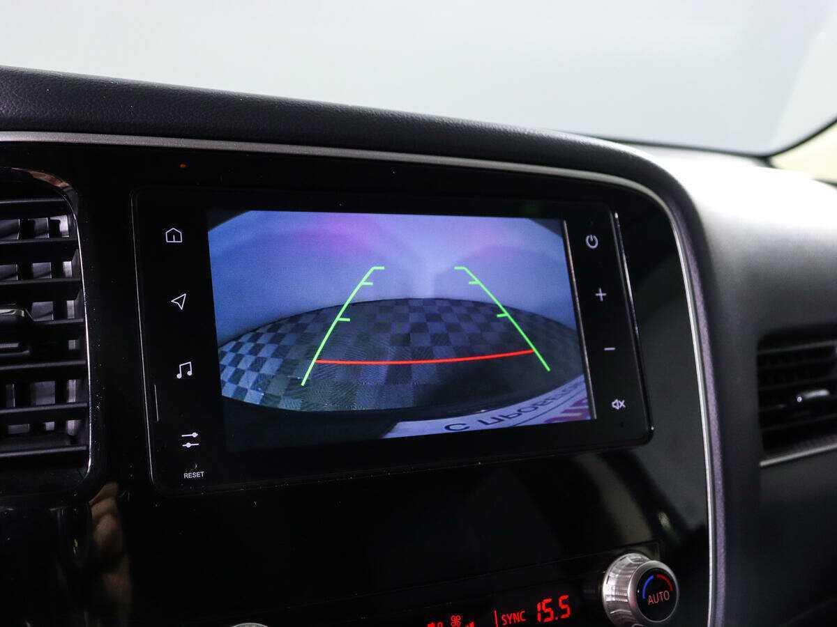 Купить Mitsubishi Outlander с пробегом. Фото: #14