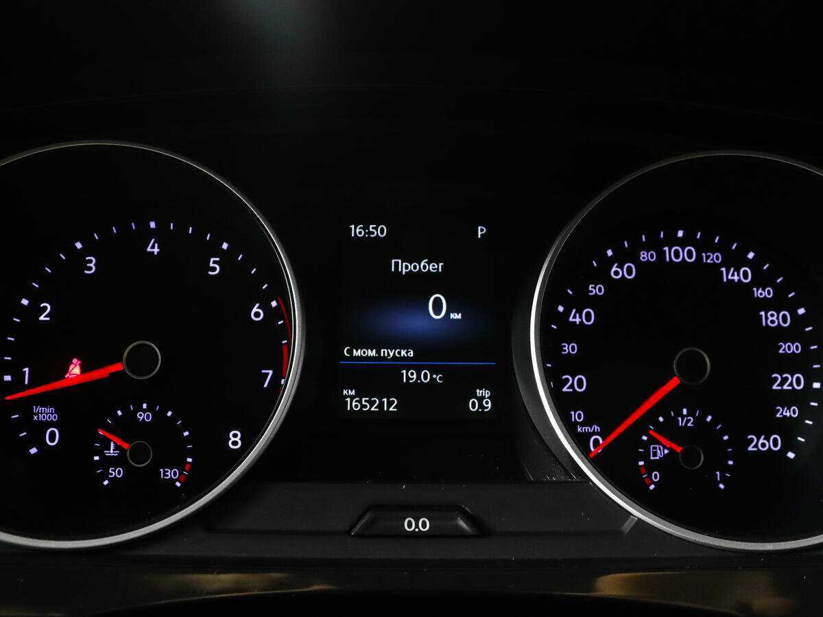 Купить Volkswagen Tiguan с пробегом. Фото: #8