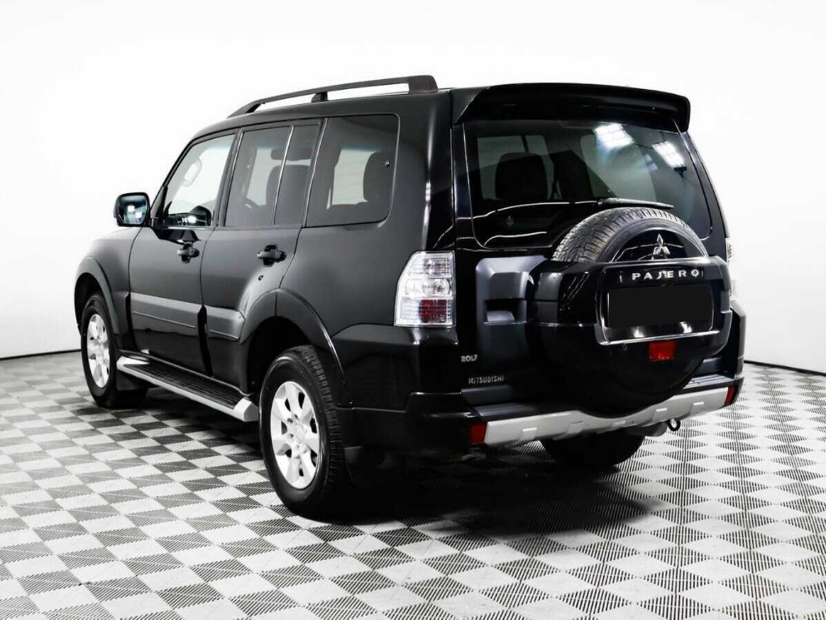 Купить Mitsubishi Pajero с пробегом. Фото: #6