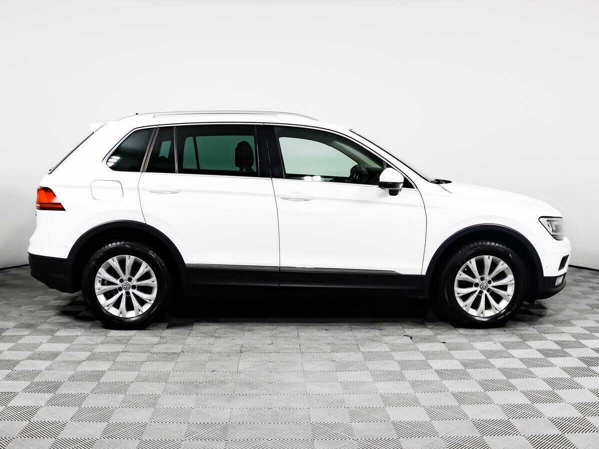 Купить Volkswagen Tiguan с пробегом. Фото: #3