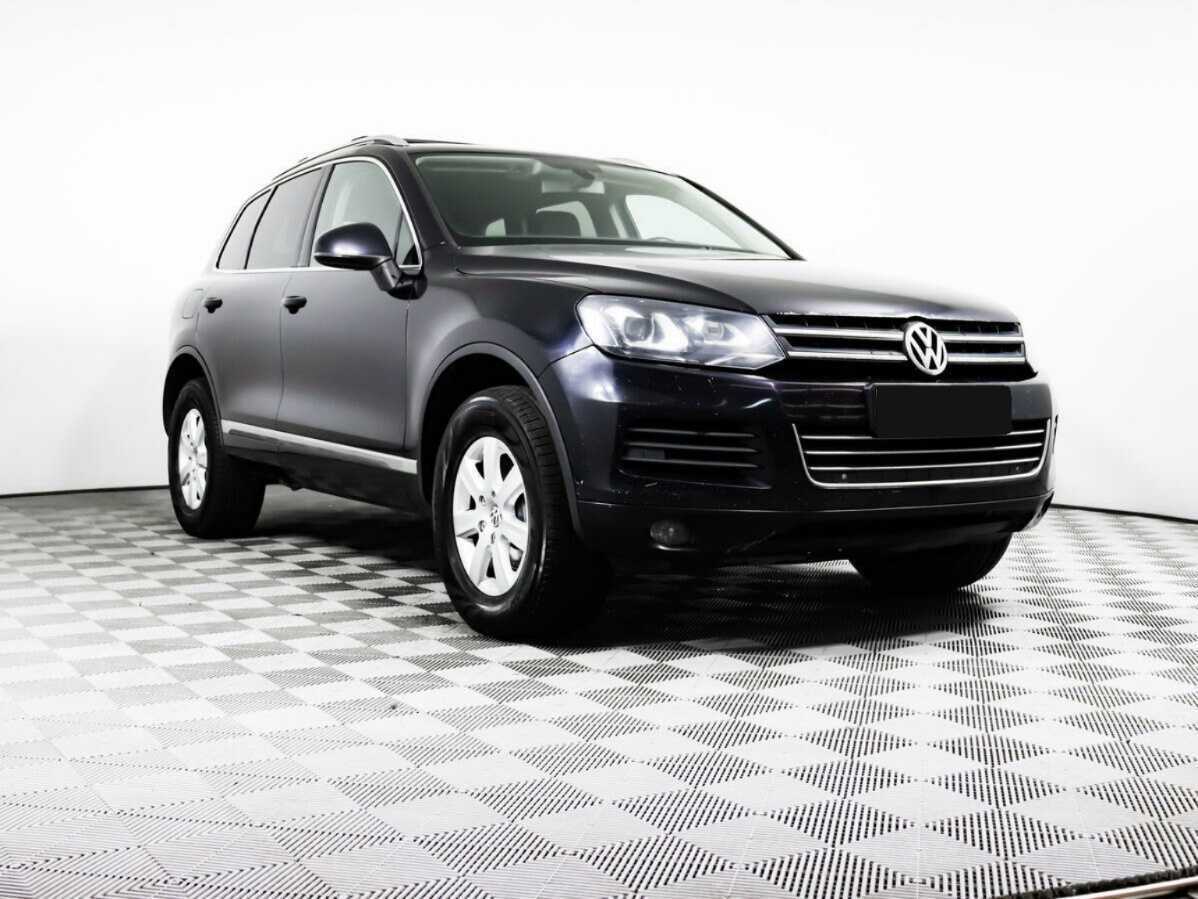 Купить Volkswagen Touareg с пробегом. Фото: #2