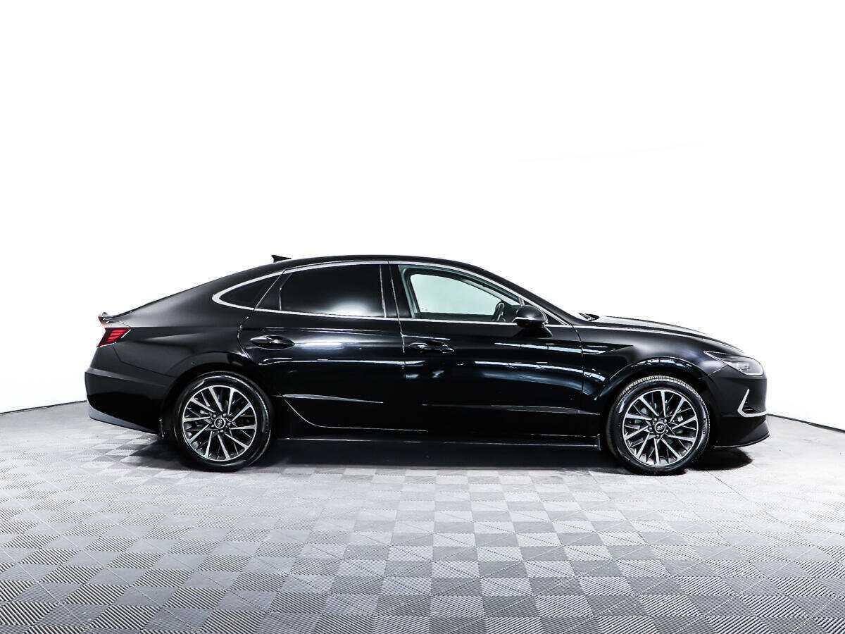 Купить Hyundai Sonata с пробегом. Фото: #3