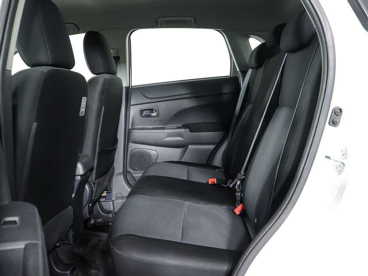 Продажа Б/У Митсубиши АС-Икс. Фото: #9