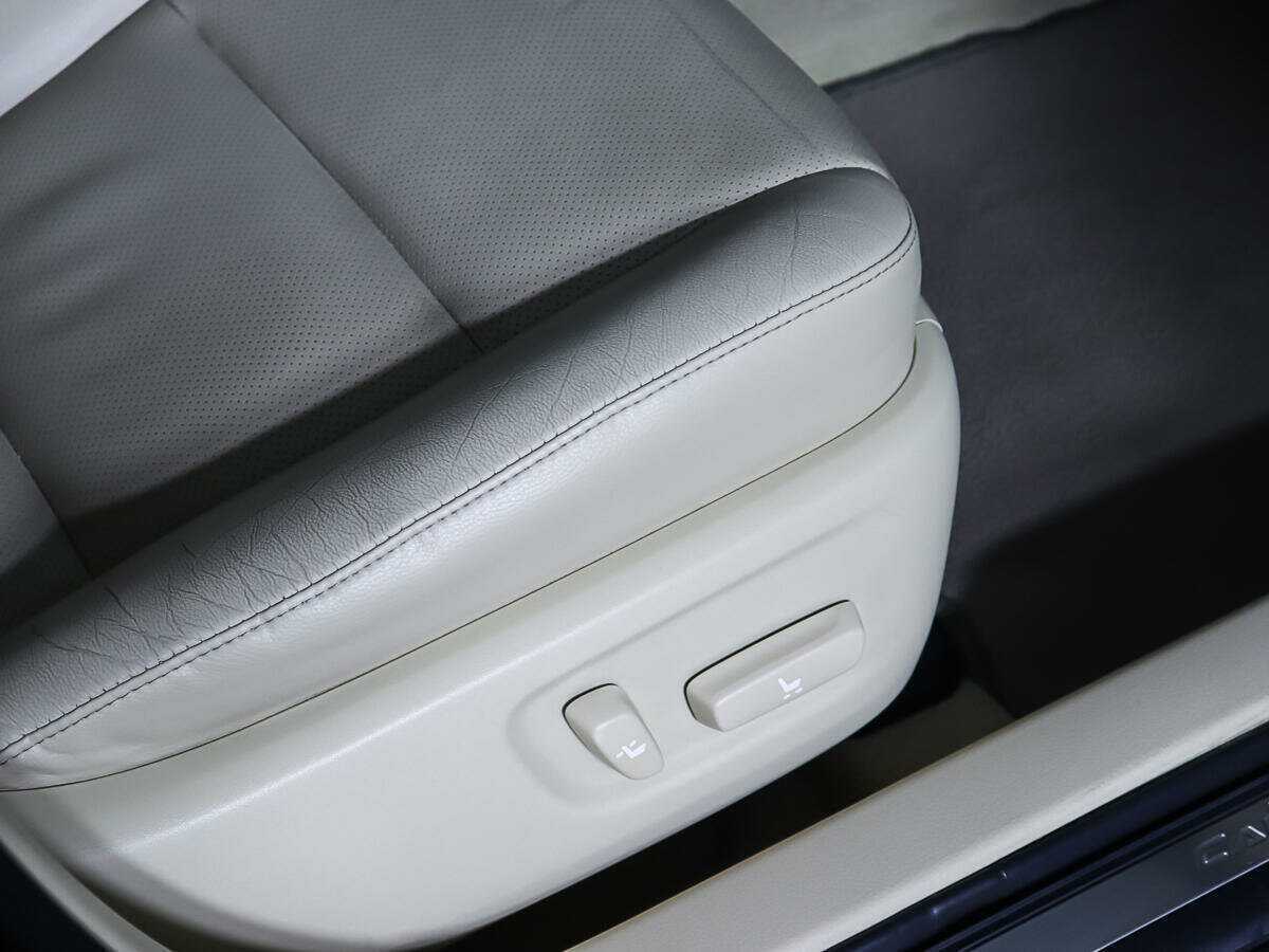 Продажа Б/У Тойота Камри. Фото: #14