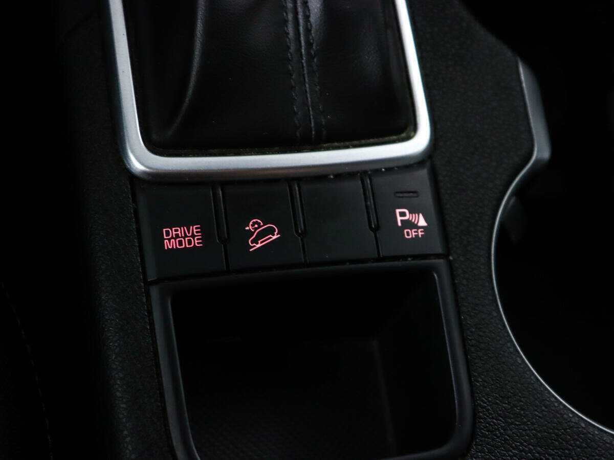 Купить Kia Sportage с пробегом. Фото: #17