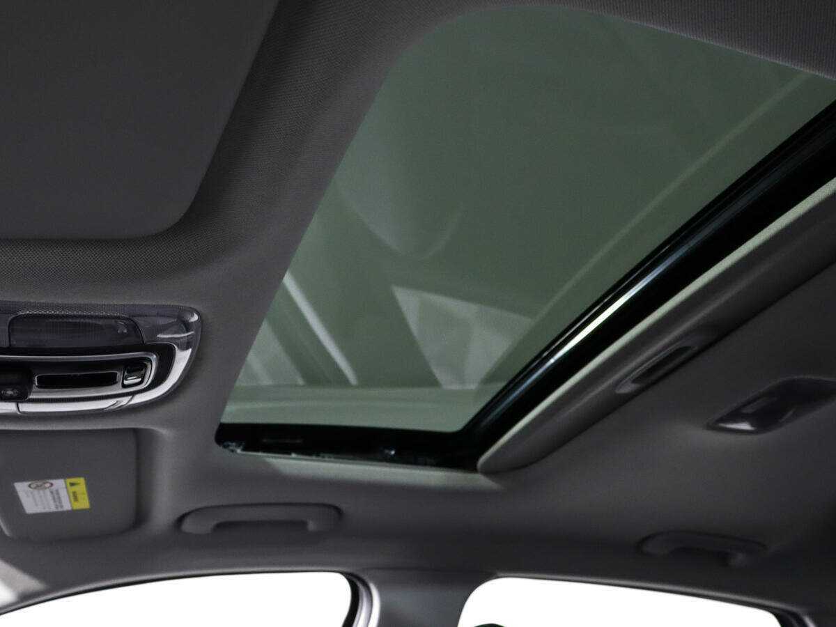 Купить Hyundai Elantra с пробегом. Фото: #12