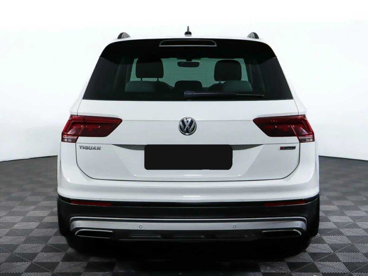 Купить Volkswagen Tiguan с пробегом. Фото: #5