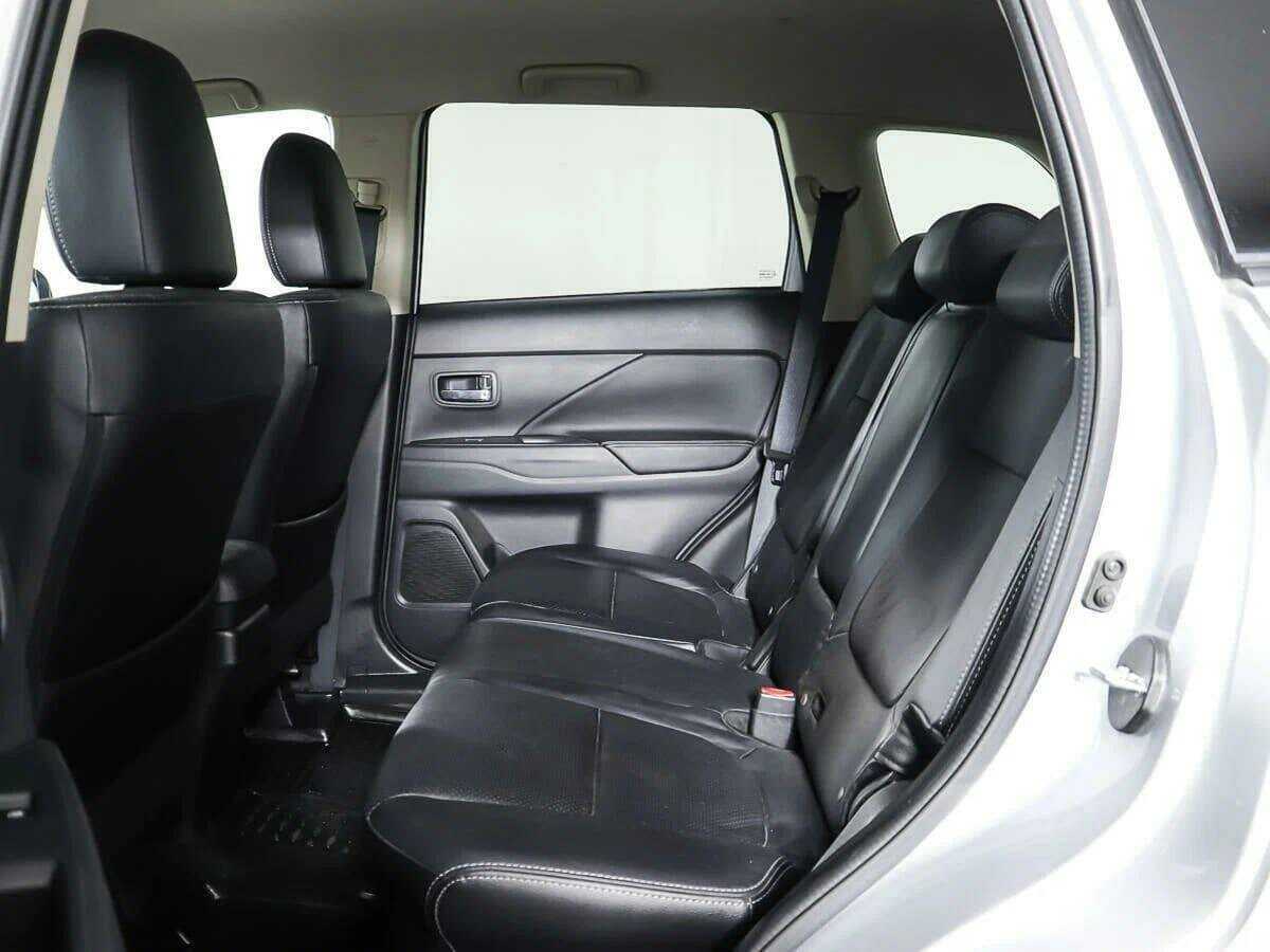 Продажа Б/У Митсубиши Оутлэндер. Фото: #12