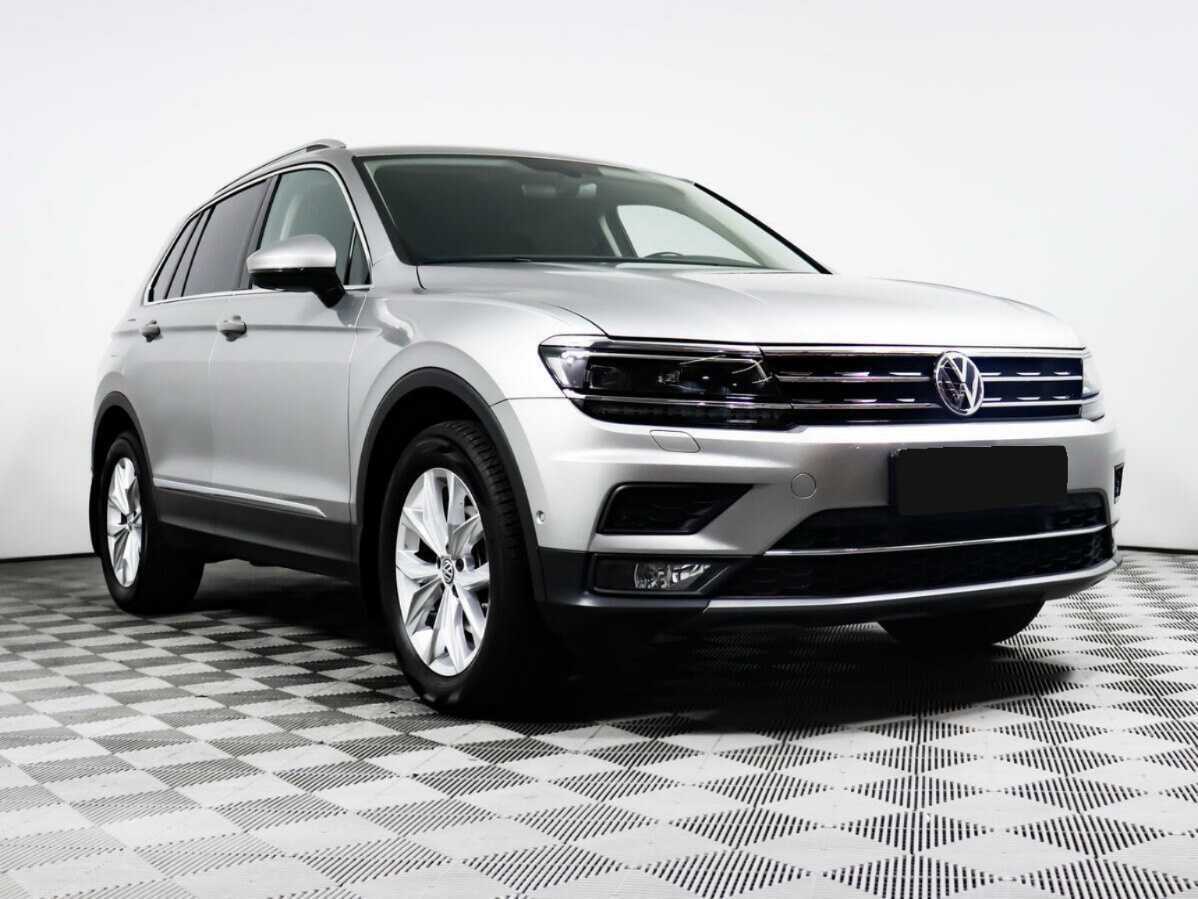 Купить Volkswagen Tiguan с пробегом. Фото: #2