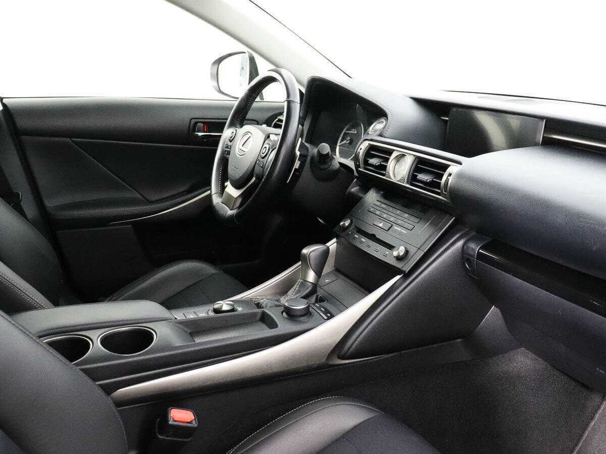 Купить Lexus IS с пробегом. Фото: #8