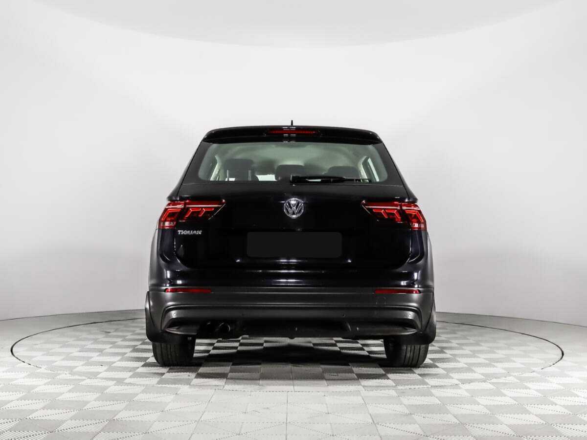Купить Volkswagen Tiguan с пробегом. Фото: #5