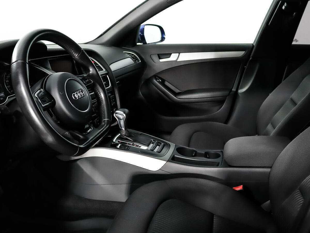Купить Audi A4 с пробегом. Фото: #5