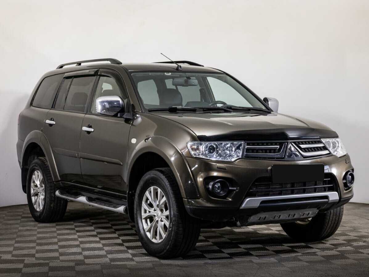 Купить Mitsubishi Pajero Sport с пробегом. Фото: #2