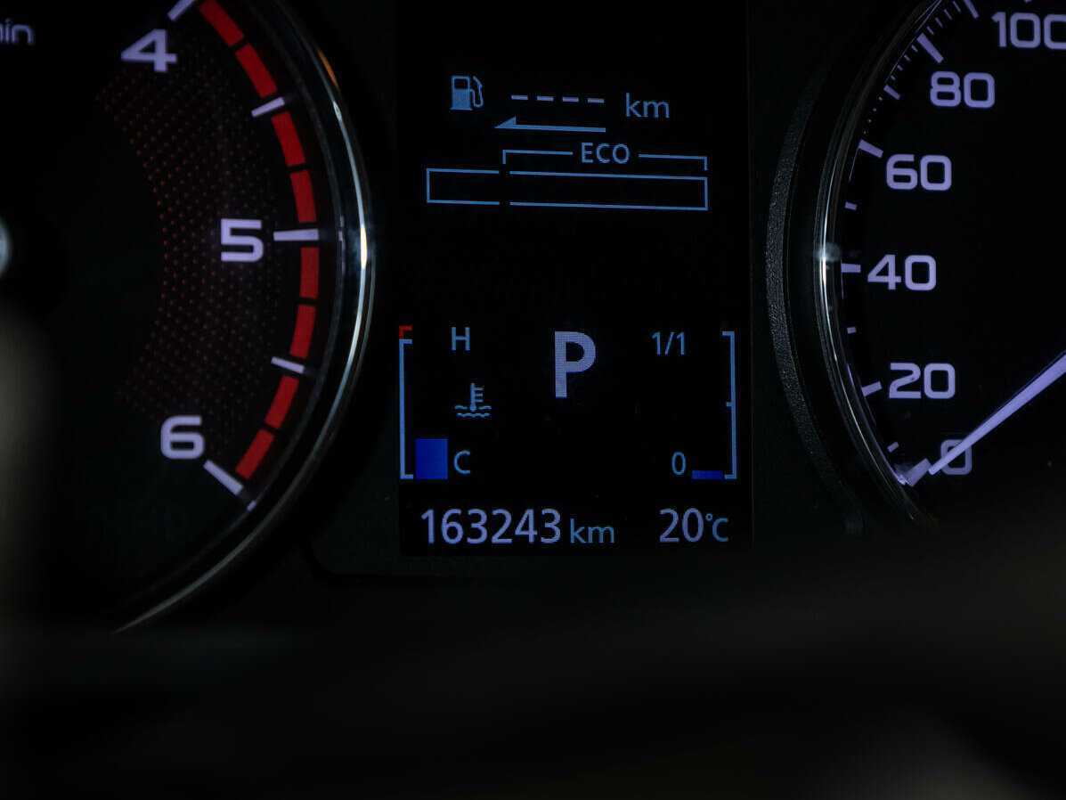 Купить Mitsubishi Pajero Sport с пробегом. Фото: #11