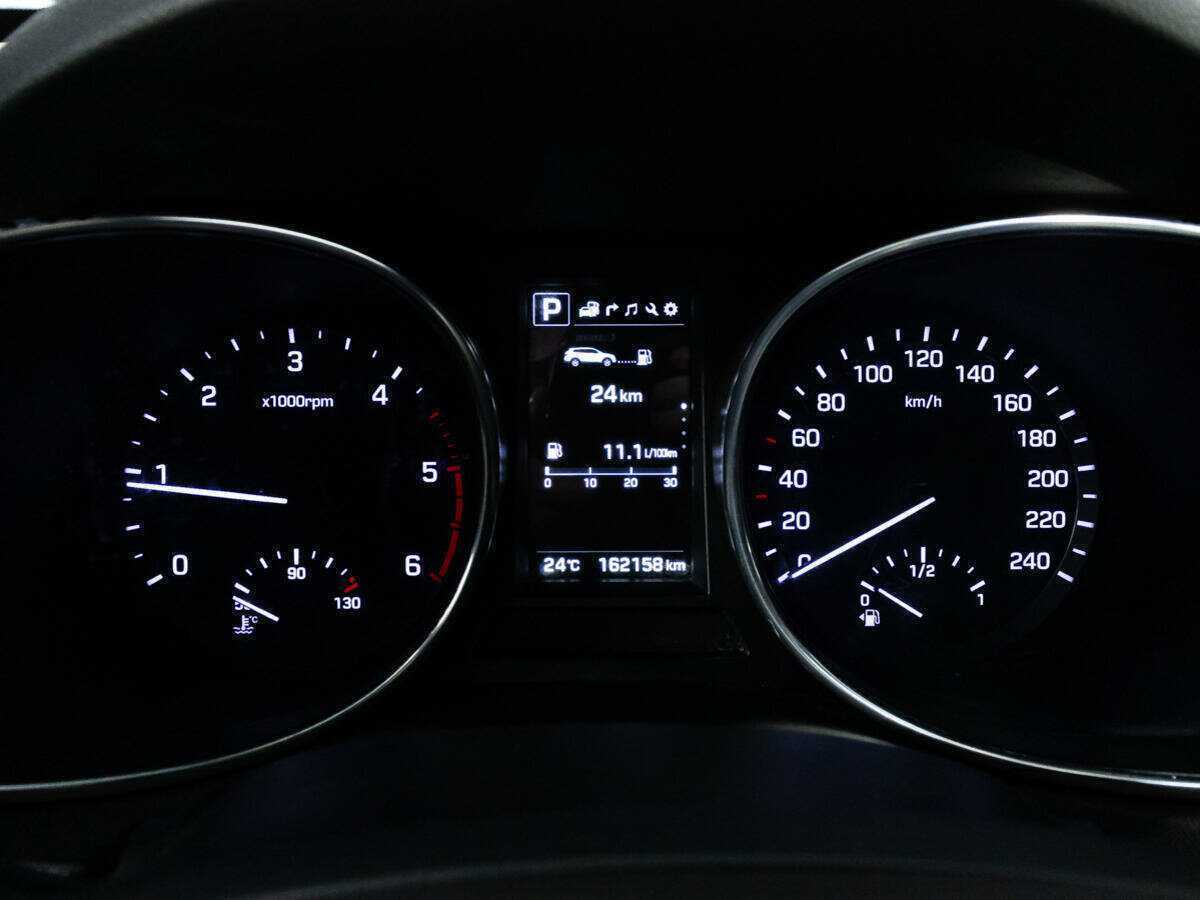 Купить Hyundai Santa Fe с пробегом. Фото: #11