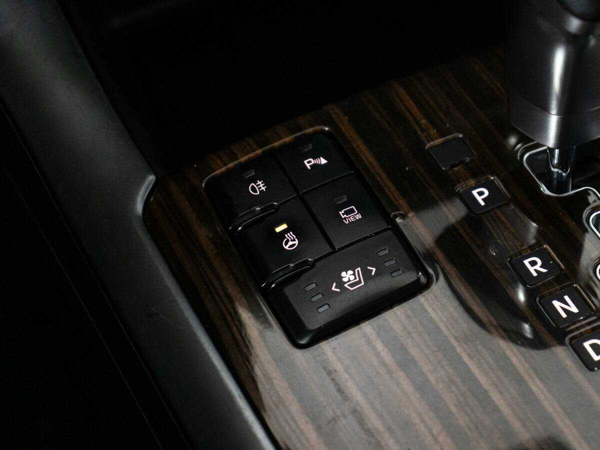 Купить Kia Mohave с пробегом. Фото: #18