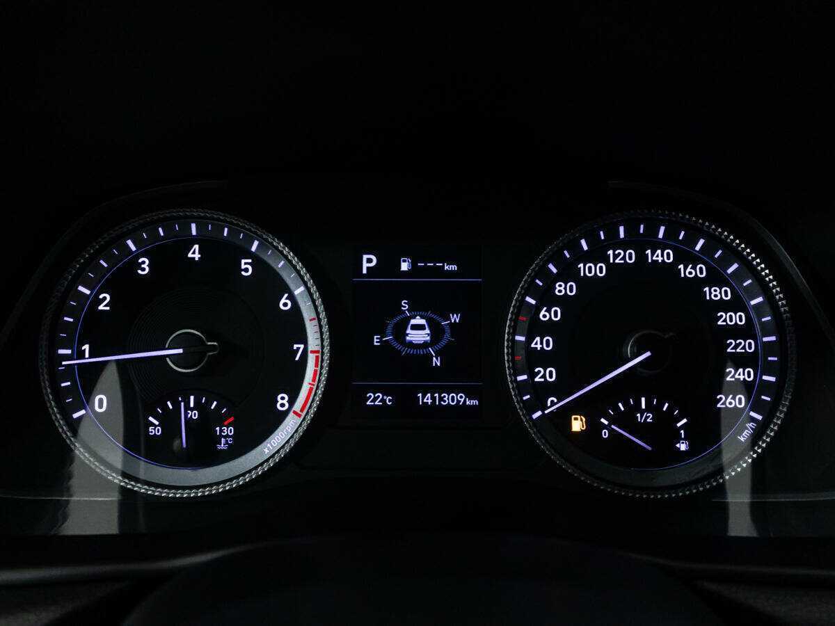 Купить Hyundai Sonata с пробегом. Фото: #11