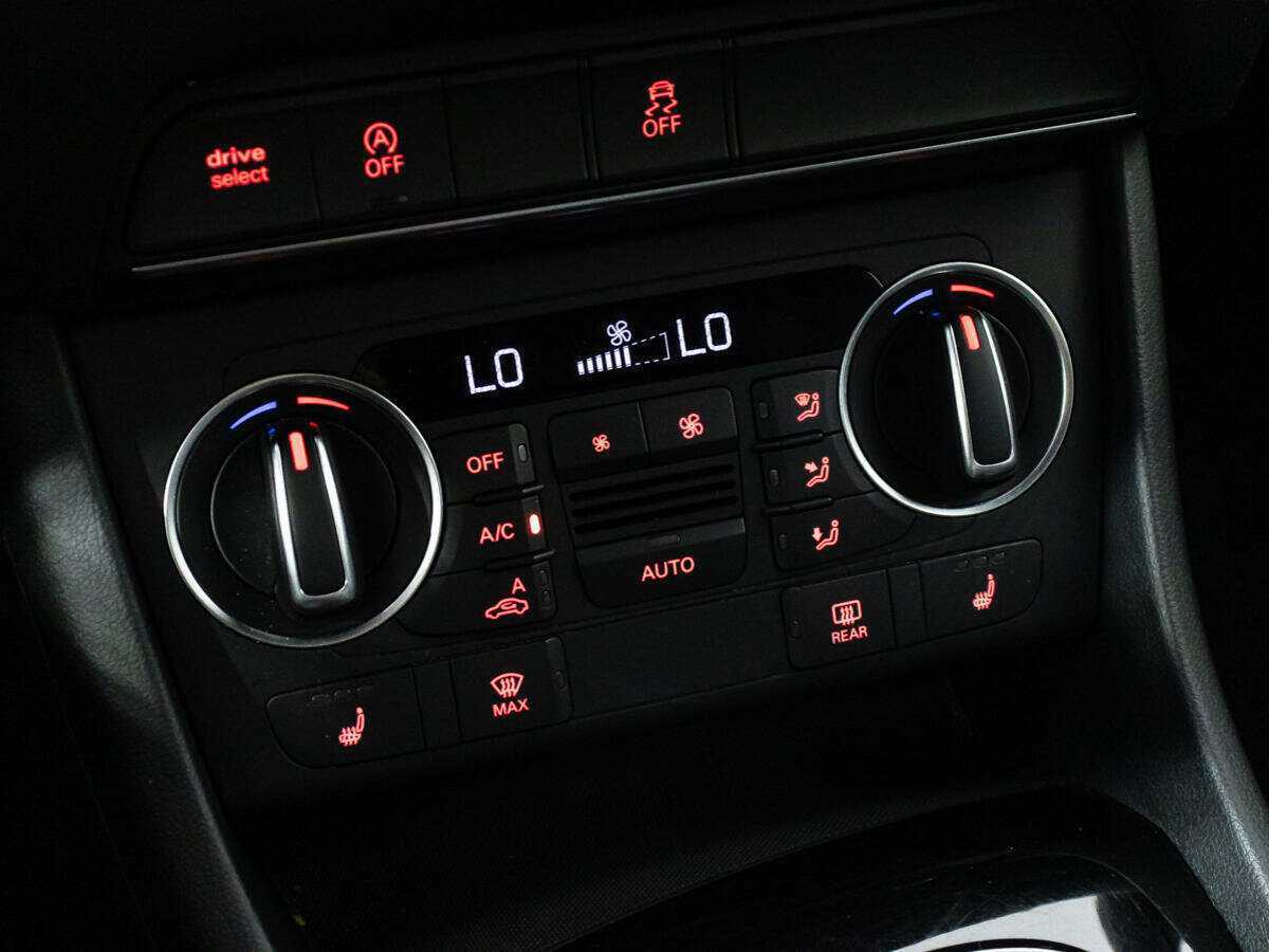 Купить Audi Q3 с пробегом. Фото: #16