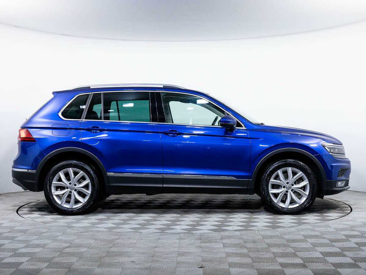 Купить Volkswagen Tiguan с пробегом. Фото: #2