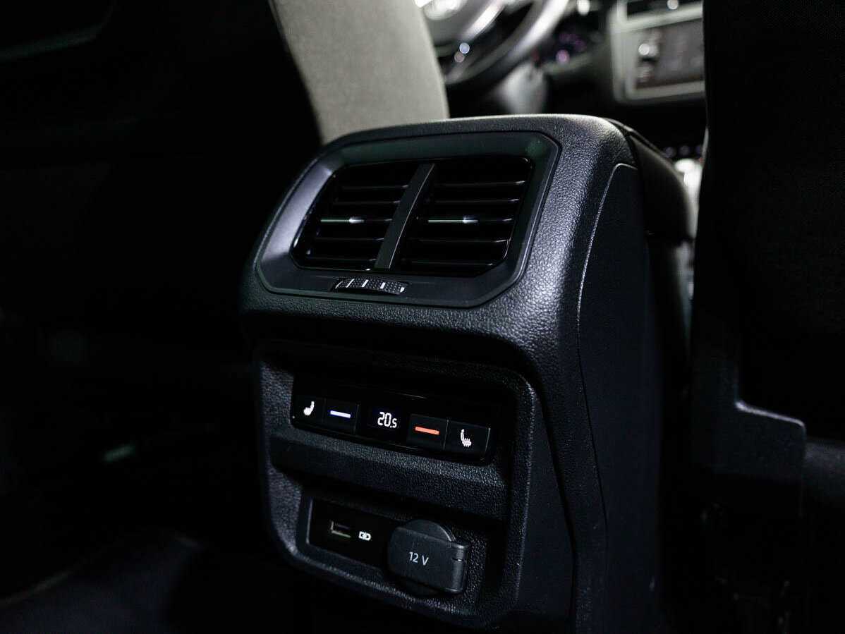 Купить Volkswagen Tiguan с пробегом. Фото: #14