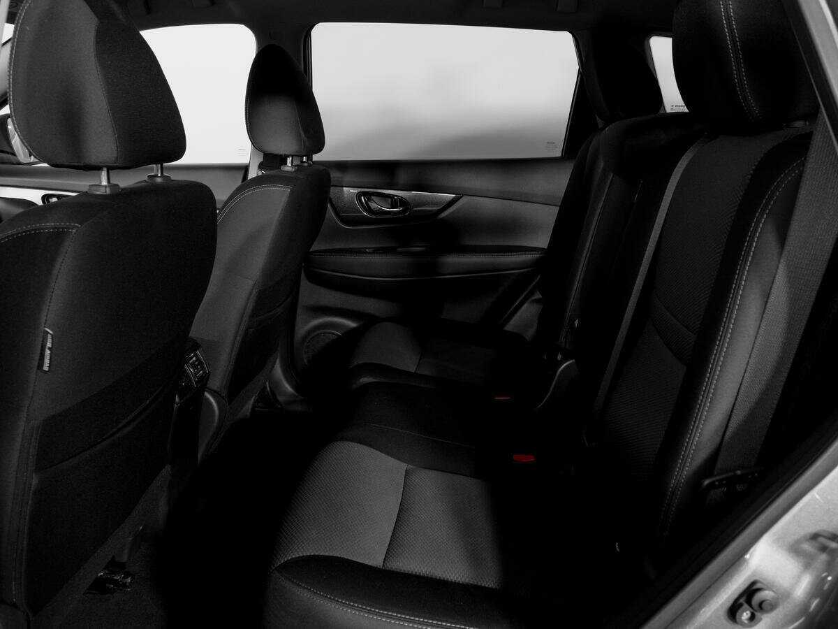 Купить Nissan X-Trail с пробегом. Фото: #9